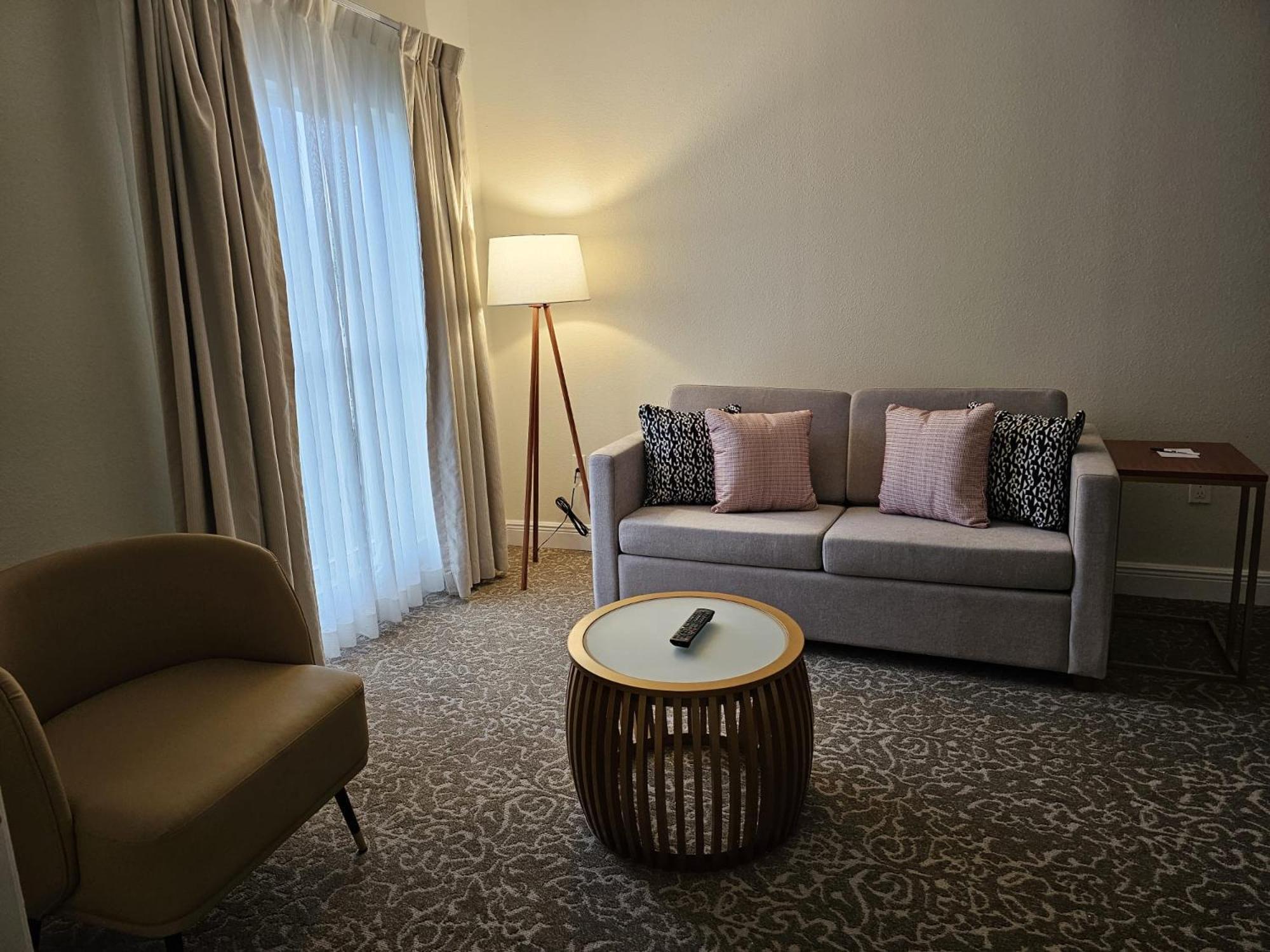 Montreal Suites Orlando Eksteriør bilde