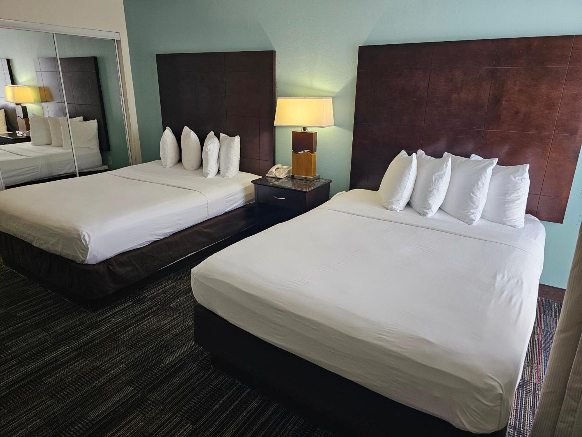Montreal Suites Orlando Eksteriør bilde